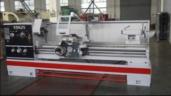 Токарно-винторезный станок GLY 1В625